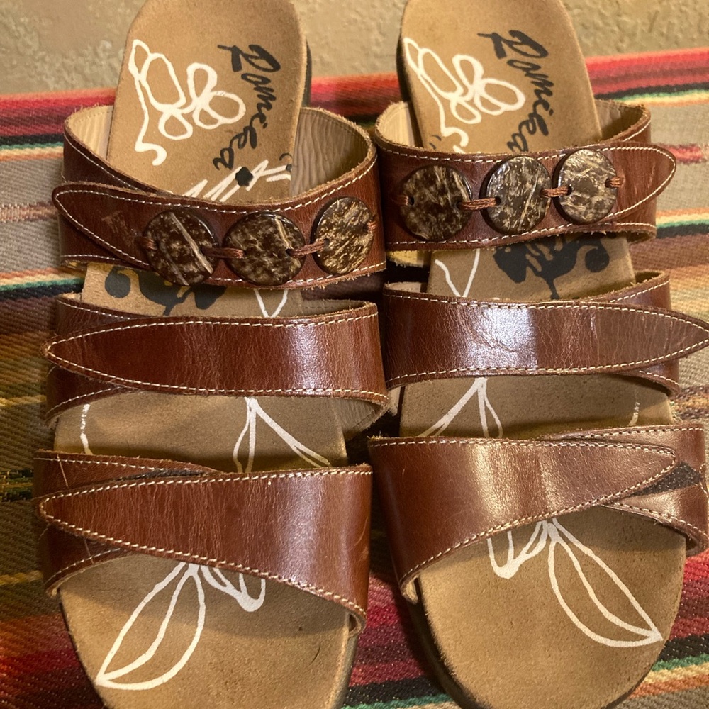 Romika 8-8.5 (39) Maui Sandals Exc cond 2.5”heel 10” long